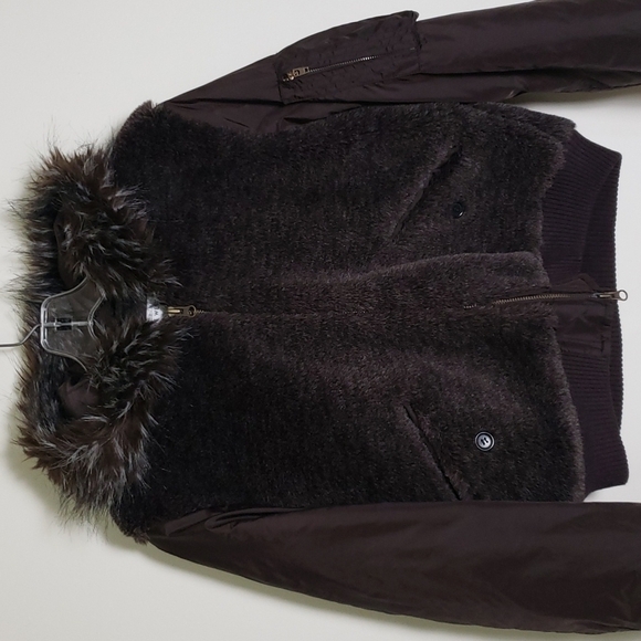 Nine west faux fur cropped fall winter coat with hood, mob wife, women's medium - Picture 2 of 9